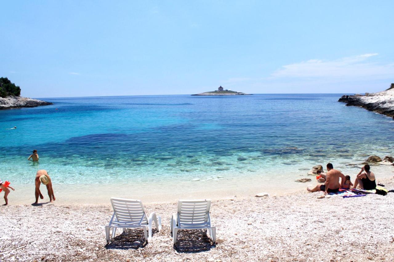 Apartments And Rooms With Parking Space Hvar - 15378 Hvar Town Exterior foto